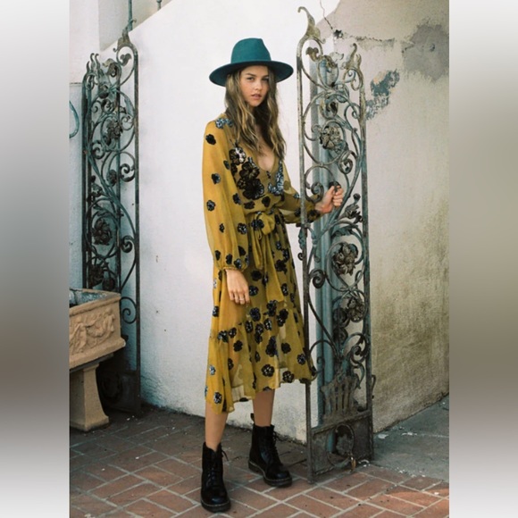 For Love and Lemons Sierra Scarf Midi - Picture 2 of 4